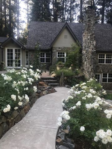 10641 Boulder St, Nevada City, CA 95959