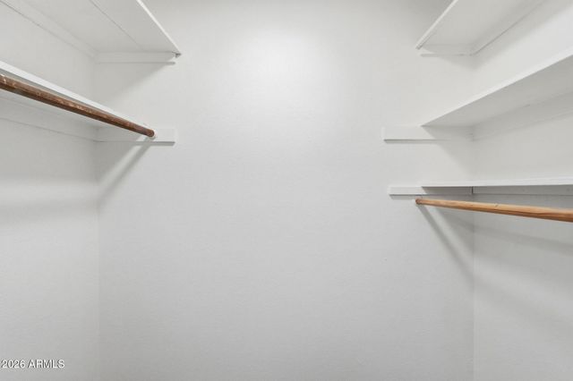 720 E DOBBINS Road, Phoenix, AZ 85042