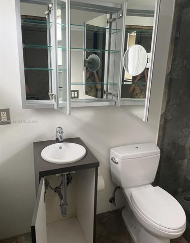 1300 Lincoln Rd A301, Miami Beach, FL 33139