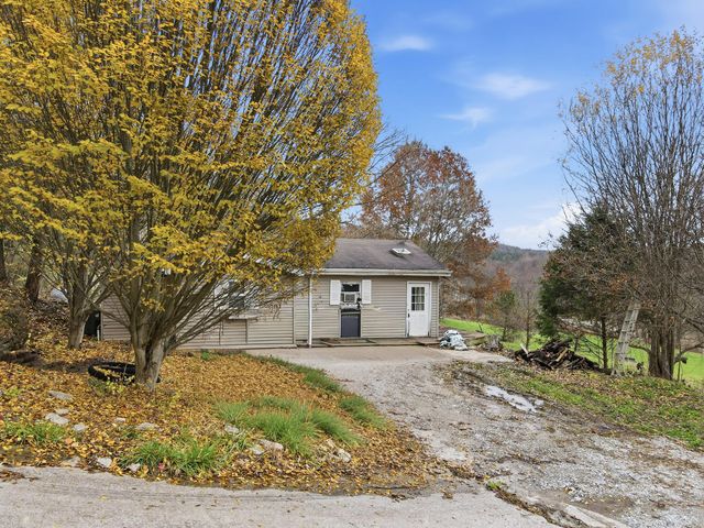 363 Hidden Valley Road, Highland Heights, KY 41076