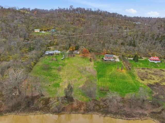 363 Hidden Valley Road, Highland Heights, KY 41076
