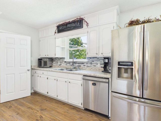 5858 Wolf Creek Road, Spring City, TN 37381