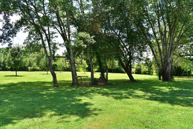 5858 Wolf Creek Road, Spring City, TN 37381