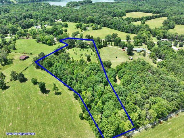 5858 Wolf Creek Road, Spring City, TN 37381
