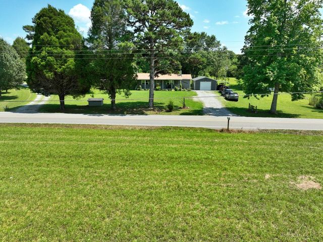 5858 Wolf Creek Road, Spring City, TN 37381