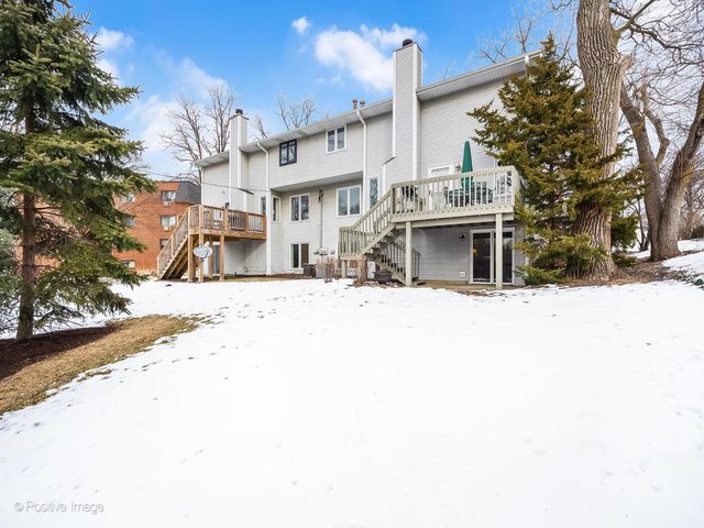 412 Lawrence Avenue, Glen Ellyn, IL 60137