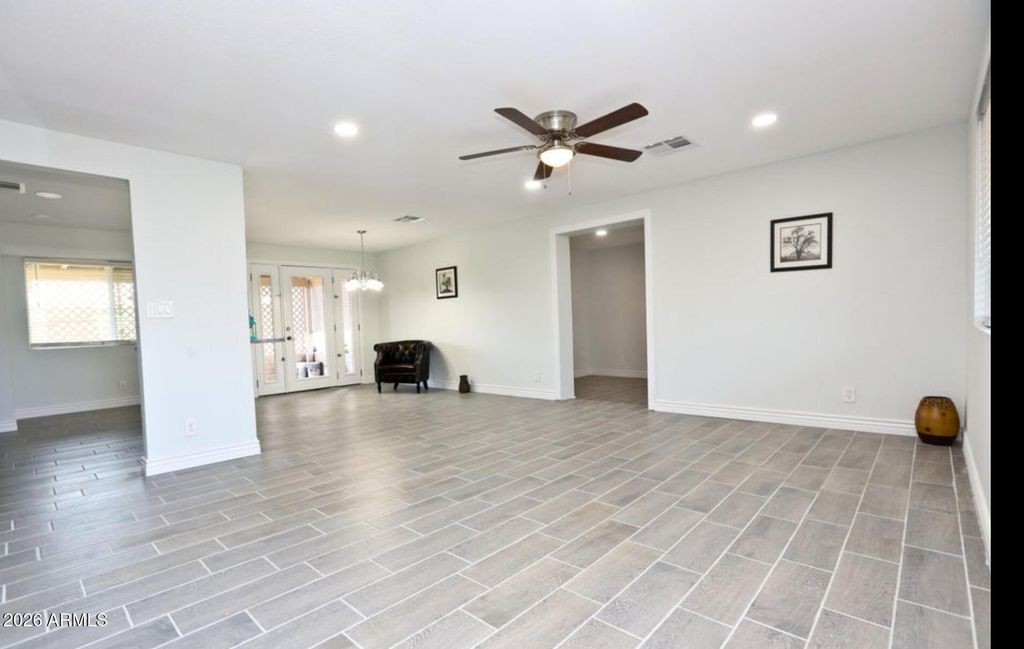 14616 N ENSENADA Court, Phoenix, AZ 85053