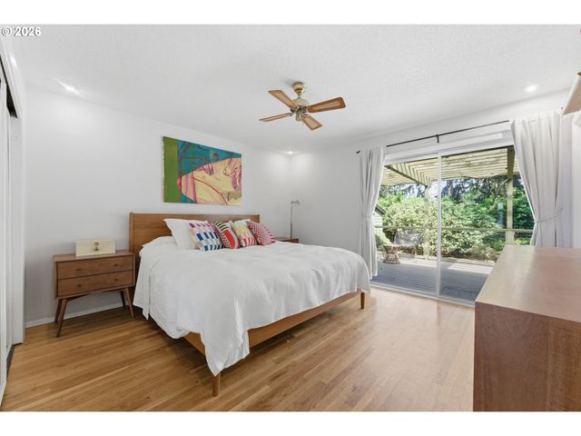 2730 Se 66TH Ave, Portland, OR 97206