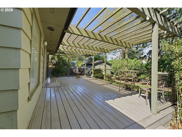 2730 Se 66TH Ave, Portland, OR 97206