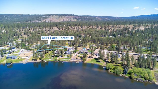 6571 Lake Forest Dr, Nine Mile Falls, WA 99026