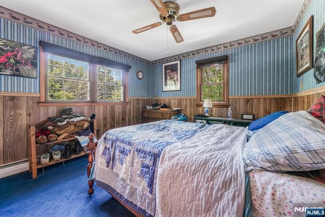 15 Brookwood Drive, Mahwah, NJ 07430