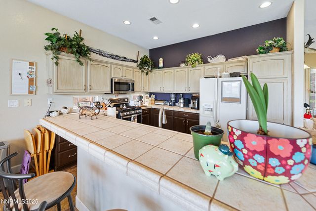 252 La Costa Avenue, Dayton, NV 89403