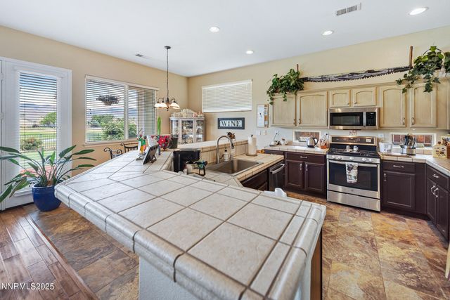 252 La Costa Avenue, Dayton, NV 89403