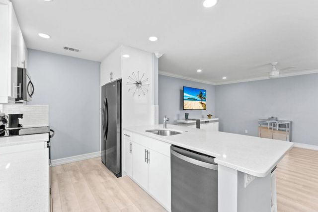 325 Capri G G, Delray Beach, FL 33484