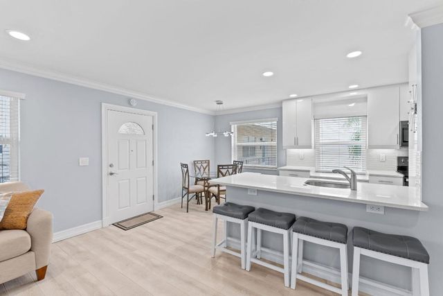 325 Capri G G, Delray Beach, FL 33484