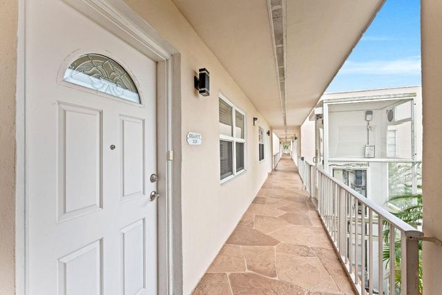 325 Capri G G, Delray Beach, FL 33484