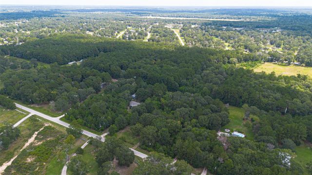 12297 Rebel Road, Cleveland, TX 77327