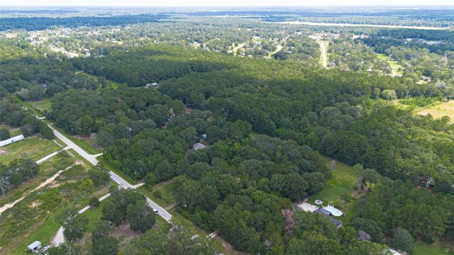 12297 Rebel Road, Cleveland, TX 77327