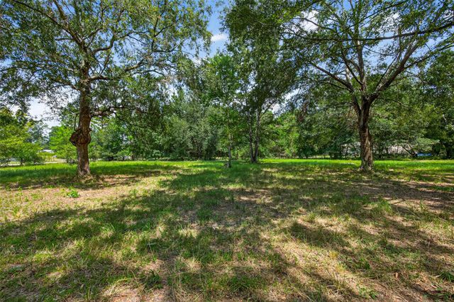 12297 Rebel Road, Cleveland, TX 77327