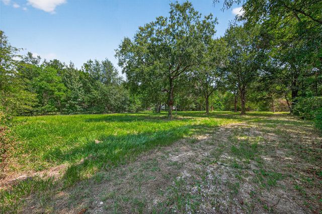 12297 Rebel Road, Cleveland, TX 77327