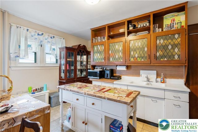 215 North 19TH Street, Allentown City, PA 18104