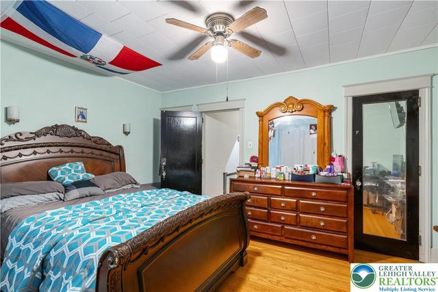 215 North 19TH Street, Allentown City, PA 18104