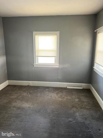 120 MAPLE ST, Clayton, NJ 08312