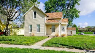2002 Front Street, Blair, NE 68008