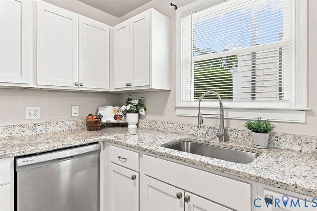 3215 Delaware Ave, Richmond, VA 23222