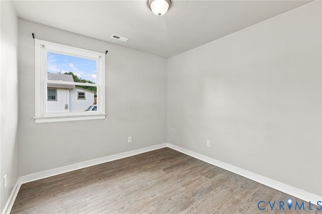3215 Delaware Ave, Richmond, VA 23222
