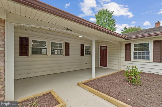 12806 MIDDLETON LN, Fairfax, VA 22033