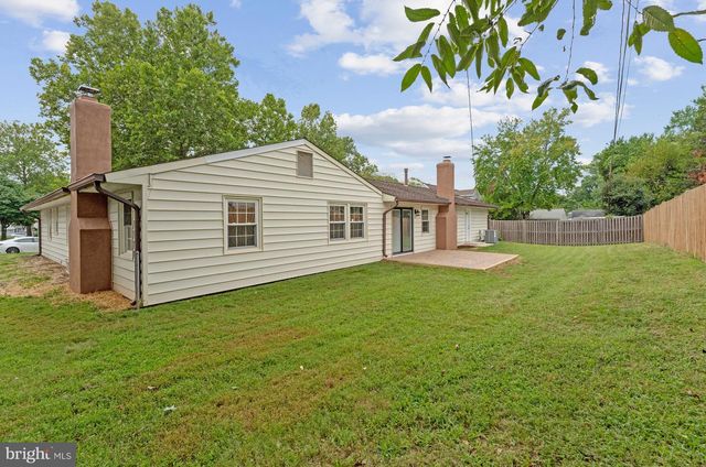 12806 MIDDLETON LN, Fairfax, VA 22033