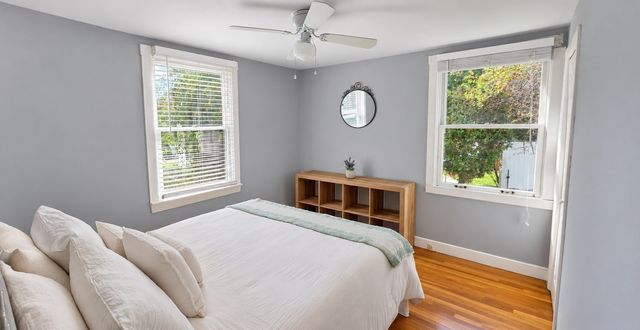 87 Ledgebrook Rd, Weymouth, MA 02190