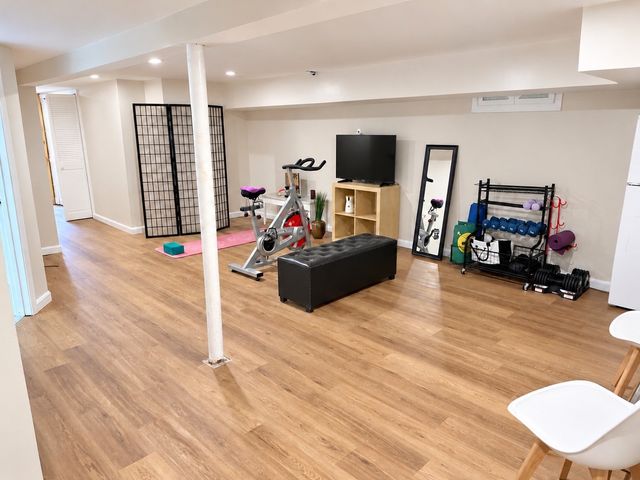 87 Ledgebrook Rd, Weymouth, MA 02190