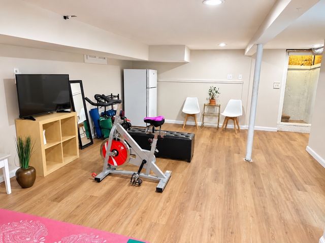 87 Ledgebrook Rd, Weymouth, MA 02190