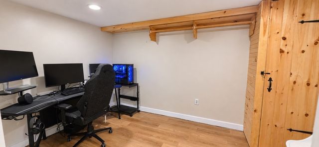87 Ledgebrook Rd, Weymouth, MA 02190