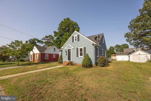 208 N SARATOGA ST, Salisbury, MD 21804