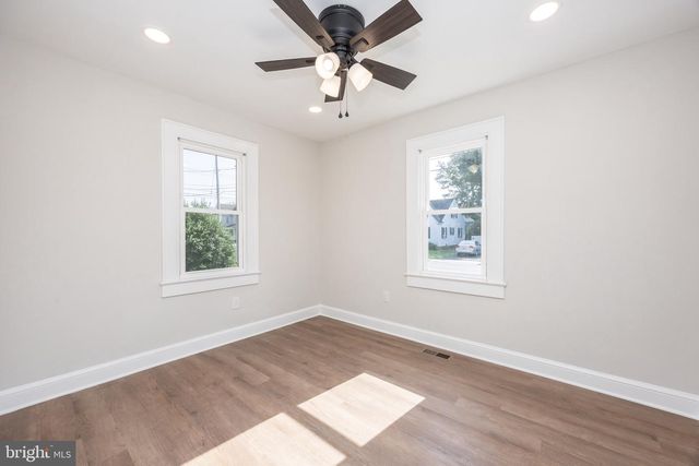 208 N SARATOGA ST, Salisbury, MD 21804