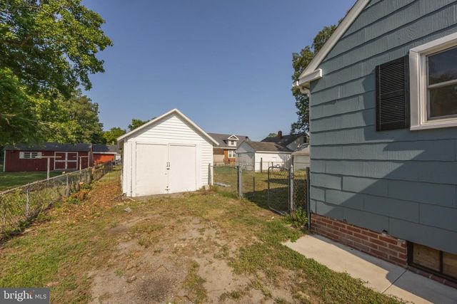 208 N SARATOGA ST, Salisbury, MD 21804
