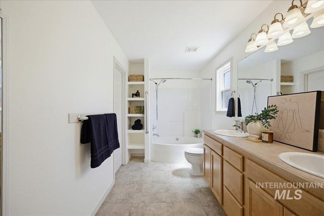 724 Edmund Street, Caldwell, ID 83605