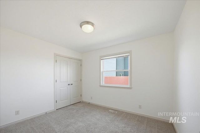 724 Edmund Street, Caldwell, ID 83605