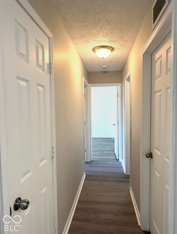 1763 Wellesley 1i, Indianapolis, IN 46219