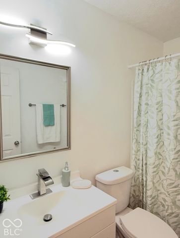 1763 Wellesley 1i, Indianapolis, IN 46219