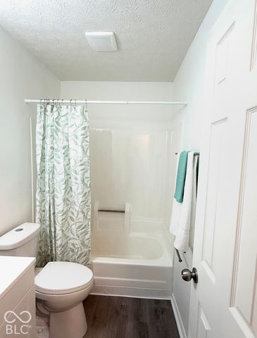1763 Wellesley 1i, Indianapolis, IN 46219