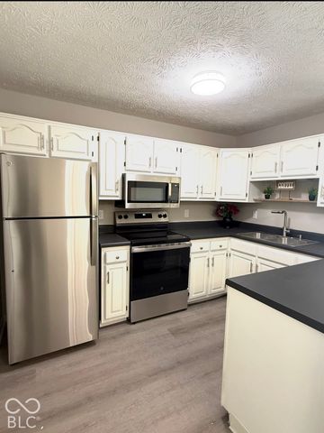 1763 Wellesley 1i, Indianapolis, IN 46219