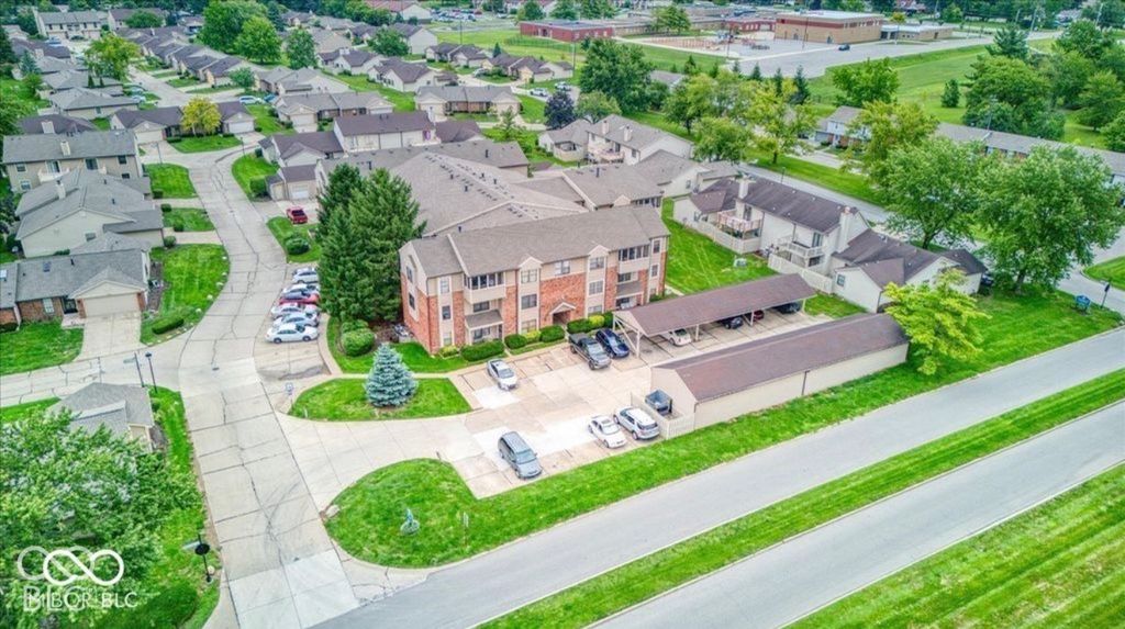 1763 Wellesley 1i, Indianapolis, IN 46219