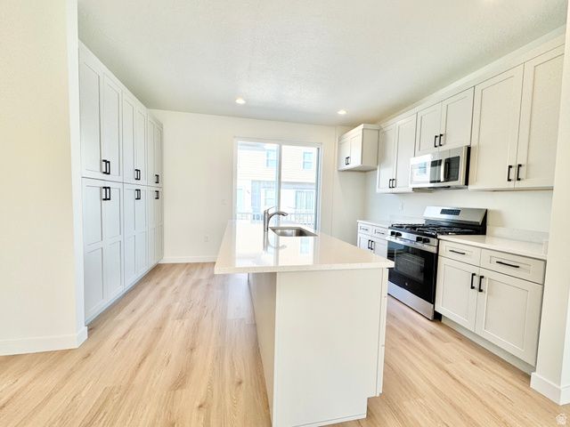 1688 N 1600 W, Layton, UT 84041