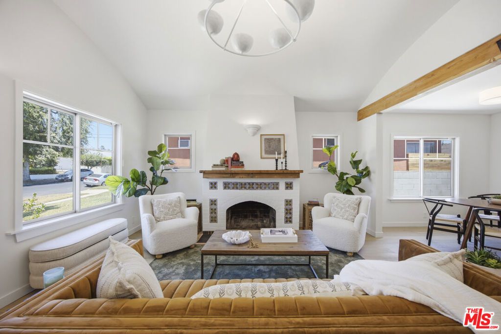 Image 2 of property listing at 3010 Stockbridge Avenue, Los Angeles, CA 90032