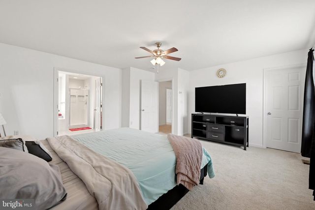 129 PIERCE ARROW WAY, Martinsburg, WV 25401