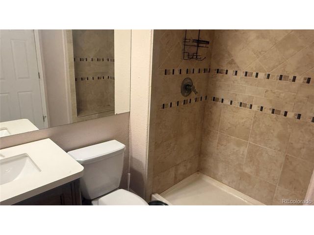 5386 S Haleyville Way, Aurora, CO 80016